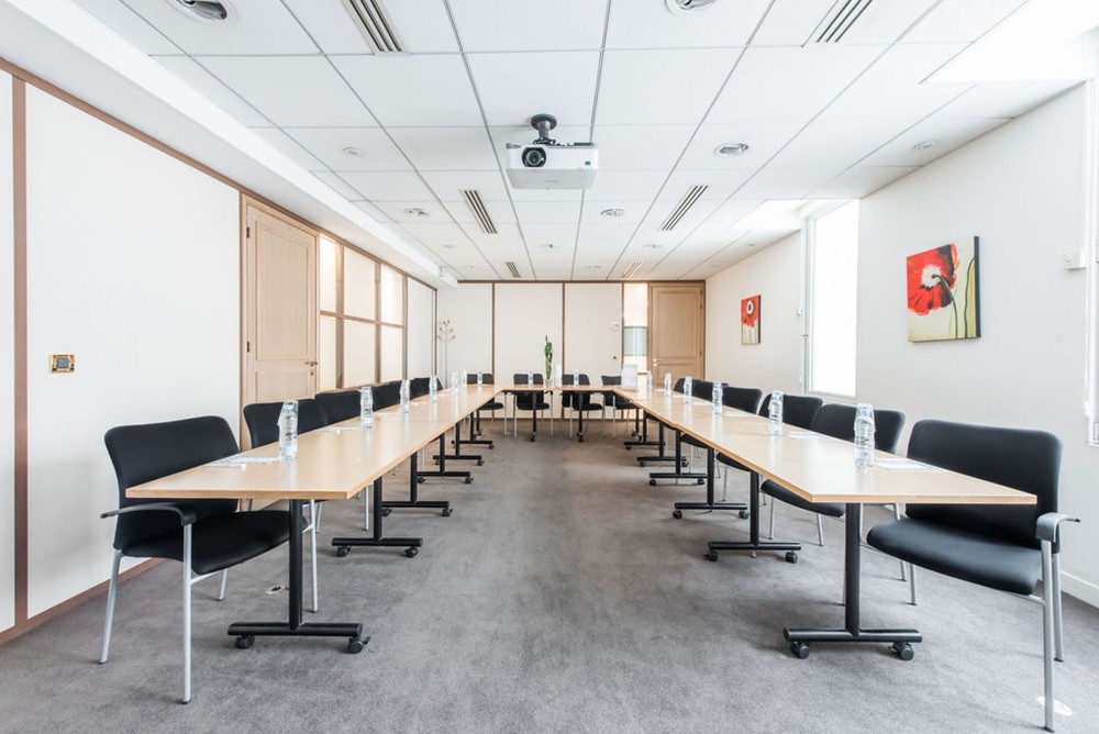 louer une salle de conférence avenue des champs élysées